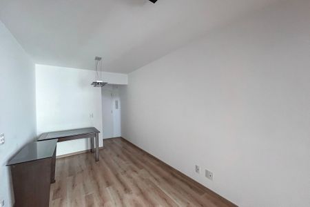 Apartamento para alugar com 65m², 3 quartos e 1 vagaSala