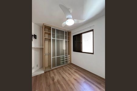 Apartamento para alugar com 65m², 3 quartos e 1 vagaSuite