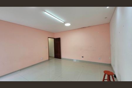 Casa para alugar com 2 quartos, 76m² em Vila Virginia, Itaquaquecetuba