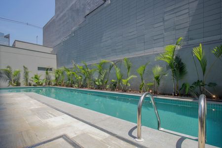 Studio para alugar com 26m², 1 quarto e sem vagaPiscina
