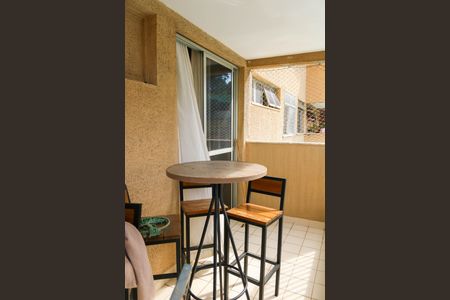 Apartamento à venda com 70m², 2 quartos e 1 vagaVaranda da Sala