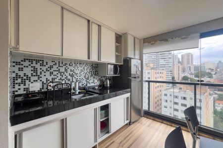 Varanda de kitnet/studio para alugar com 1 quarto, 30m² em Vila Mariana, São Paulo