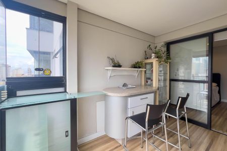 Varanda de kitnet/studio para alugar com 1 quarto, 30m² em Vila Mariana, São Paulo