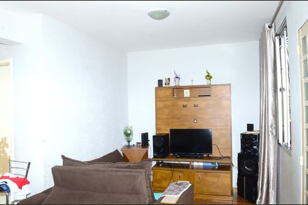 Casa de condomínio à venda com 95m², 3 quartos e 2 vagasSala