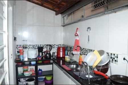 Casa de condomínio à venda com 95m², 3 quartos e 2 vagasCozinha