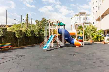 Apartamento à venda com 74m², 3 quartos e 1 vagaÁrea comum - Playground