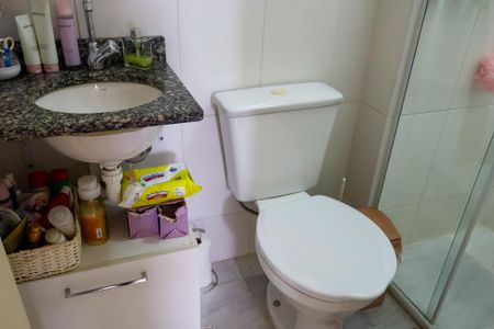 Apartamento à venda com 74m², 3 quartos e 1 vagaBanheiro