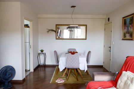 Apartamento à venda com 74m², 3 quartos e 1 vagasala