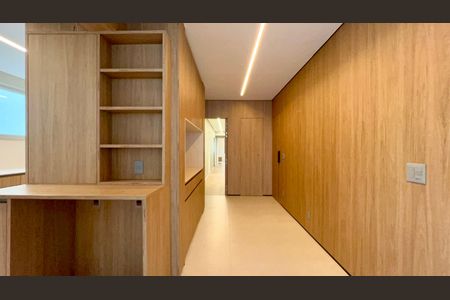 Apartamento à venda com 156m², 3 quartos e 1 vaga Apartamento à venda com 156m², 3 quartos e 1 vagaHall de entrada