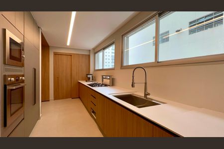 Apartamento à venda com 156m², 3 quartos e 1 vaga Apartamento à venda com 156m², 3 quartos e 1 vagaCozinha