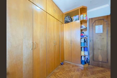 Apartamento à venda com 60m², 3 quartos e 1 vagaQuarto 2