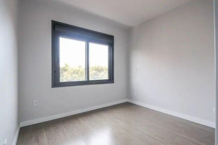 Quarto 1 de apartamento para alugar com 2 quartos, 57m² em Passo d’Areia, Porto Alegre