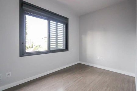 Quarto 1 de apartamento para alugar com 2 quartos, 57m² em Passo d’Areia, Porto Alegre