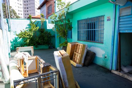 Casa à venda com 100m², 2 quartos e 2 vagasFachada interna da casa