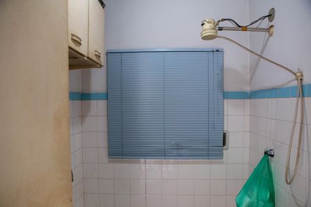 Casa à venda com 100m², 2 quartos e 2 vagasBanheiro