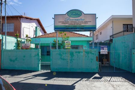 Casa à venda com 100m², 2 quartos e 2 vagasFachada da casa