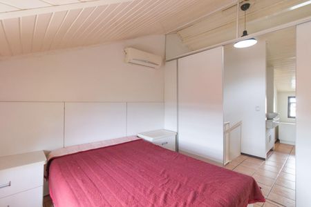 Casa de condomínio à venda com 60m², 3 quartos e 1 vagaQuarto 3 - Suíte
