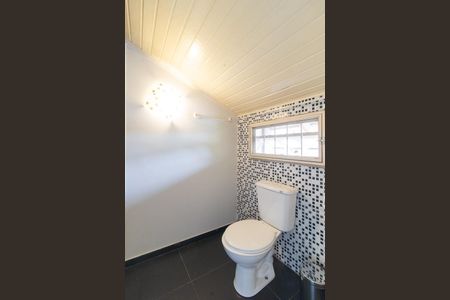 Casa de condomínio à venda com 60m², 3 quartos e 1 vagaBanheiro da Suíte