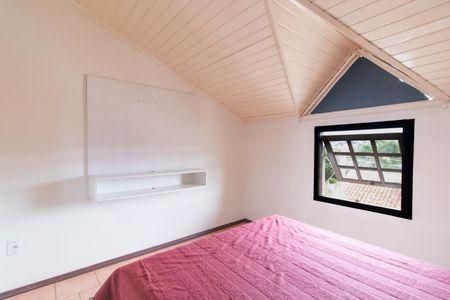 Casa de condomínio à venda com 60m², 3 quartos e 1 vagaQuarto 3 - Suíte