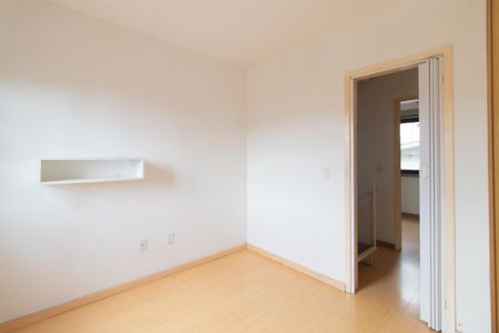 Casa de condomínio à venda com 60m², 3 quartos e 1 vagaQuarto 1