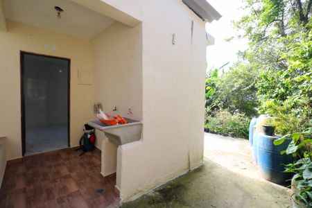 Casa para alugar com 70m², 2 quartos e sem vagaÁrea de Serviço