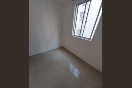 Sala / Cozinha de apartamento para alugar com 2 quartos, 39m² em Jardim Dona Leopoldina, Porto Alegre