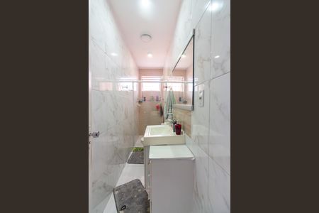 Casa à venda com 180m², 3 quartos e 3 vagasBanheiro