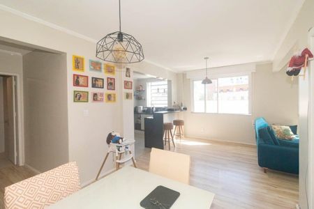 Sala de apartamento para alugar com 2 quartos, 90m² em Floresta, Porto Alegre