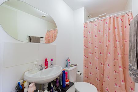 Apartamento para alugar com 32m², 2 quartos e sem vaga Apartamento para alugar com 32m², 2 quartos e sem vagaBanheiro