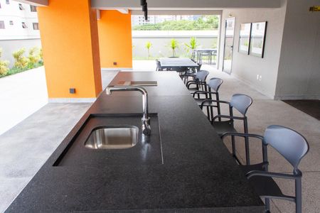 Apartamento para alugar com 50m², 1 quarto e 1 vagaÁREA COMUM - CHURRASQUEIRA