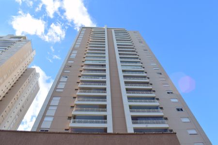 Apartamento para alugar com 156m², 3 quartos e 3 vagasFachada