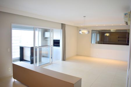 Apartamento para alugar com 156m², 3 quartos e 3 vagasSala