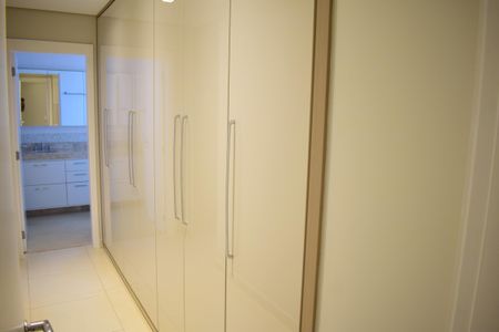 Apartamento para alugar com 156m², 3 quartos e 3 vagasCloset da suíte 3