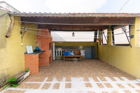 Casa à venda com 200m², 3 quartos e 2 vagasQuintal