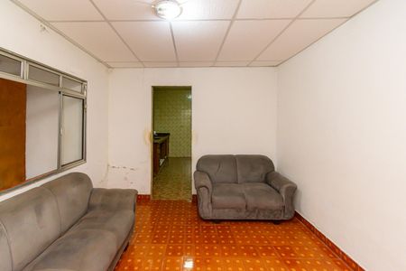 Sala de casa à venda com 3 quartos, 135m² em Parque Novo Lar, São Paulo