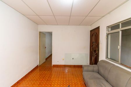 Casa à venda com 200m², 3 quartos e 2 vagasSala