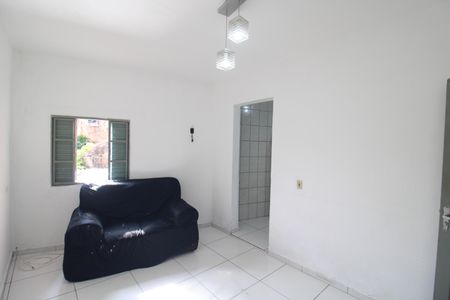Sala de casa para alugar com 2 quartos, 90m² em Jardim Guarani, São Paulo