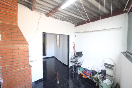 Casa para alugar com 90m², 2 quartos e sem vagaÁrea de Serviço