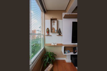 Varanda da Sala de apartamento para alugar com 3 quartos, 68m² em Vila Suzana, São Paulo