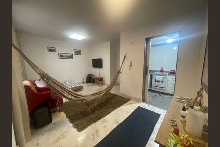 Apartamento à venda com 80m², 3 quartos e 2 vagas Apartamento à venda com 80m², 3 quartos e 2 vagasSala