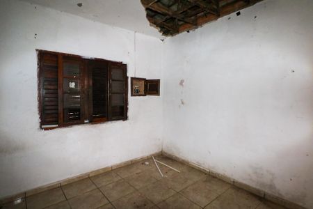 Quarto de casa à venda com 1 quarto, 125m² em Taboão, Diadema