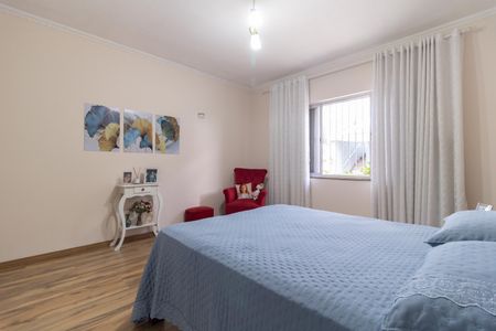 Casa à venda com 308m², 3 quartos e 6 vagasSuíte 2