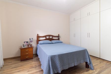 Casa à venda com 308m², 3 quartos e 6 vagasSuíte 2