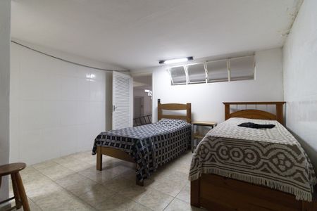 Casa à venda com 308m², 3 quartos e 6 vagasSuíte do Salão 