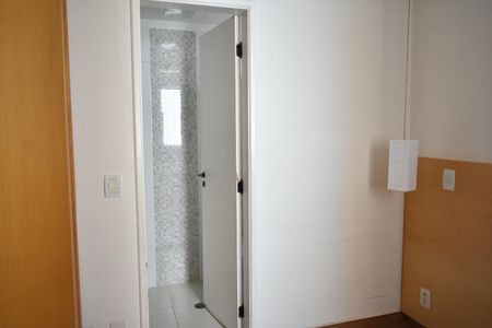 Apartamento à venda com 77m², 3 quartos e 2 vagasSuíte