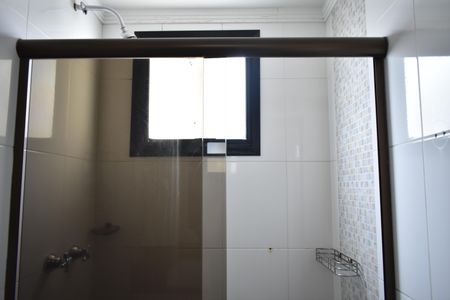 Apartamento à venda com 77m², 3 quartos e 2 vagasBanheiro da Suíte