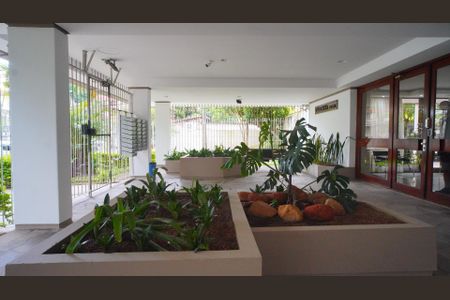 Apartamento à venda com 87m², 2 quartos e sem vagaHall de entrada