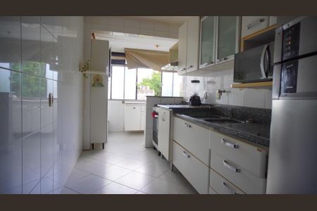 Apartamento à venda com 87m², 2 quartos e sem vagaCozinha 