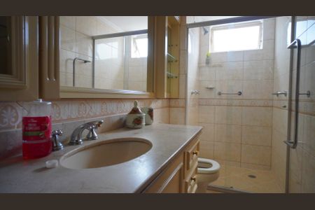 Apartamento à venda com 87m², 2 quartos e sem vagaBanheiro acessível adaptado 1