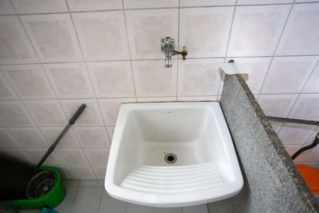 Apartamento para alugar com 50m², 2 quartos e 1 vagaÁrea de Serviço